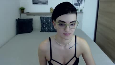 Snapshot of amylexy chatting on 31, 1, 2025 Hi there guys  My pleasure in your hands  pvt is open online show from 31, 1, 2025
