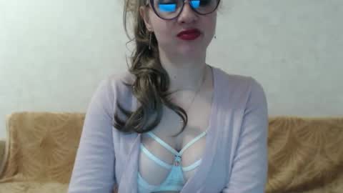 Snapshot of amylove35 chatting on 24, 3, 2026 amylove35 online show from 24, 3, 2026