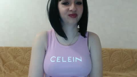 Snapshot of amylove35 chatting on 29, 4, 2026 amylove35 online show from 29, 4, 2026
