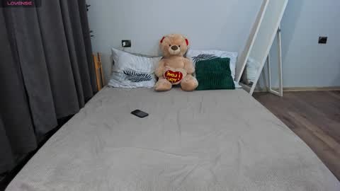 amymilson online show from 27, 2, 2025