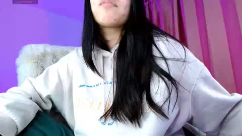 Amy ... Nice to meet u   thumb up me please its important online show from 12, 11, 2025