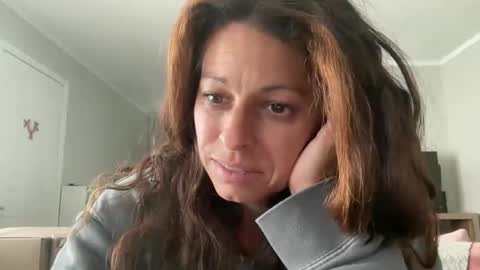 Snapshot of amysmilez chatting on 12, 5, 2026 Amy Smilez online show from 12, 5, 2026