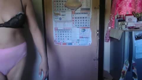 Snapshot of amysweetbabe chatting on 15, 10, 2025 amysweetbabe online show from 15, 10, 2025