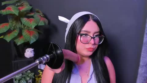 Snapshot of amywhitte_ chatting on 1, 7, 2026 amywhitte_ online show from 1, 7, 2026