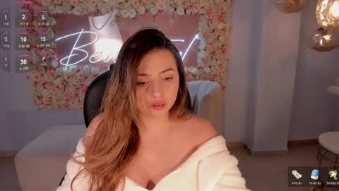    online show from 24, 12, 2024