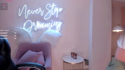    online show from 6, 2, 2025