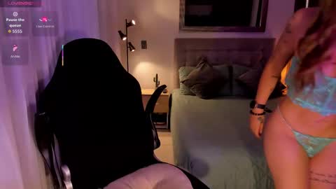    online show from 6, 10, 2025