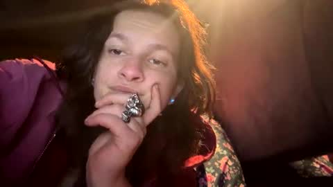 Snapshot of an_e333 chatting on 4, 11, 2025 an_e333 online show from 4, 11, 2025