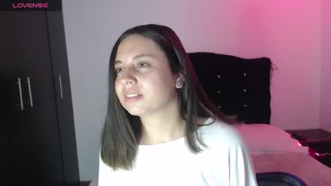 Snapshot of ana_arms_ chatting on 26, 3, 2026 ana_arms_ online show from 26, 3, 2026