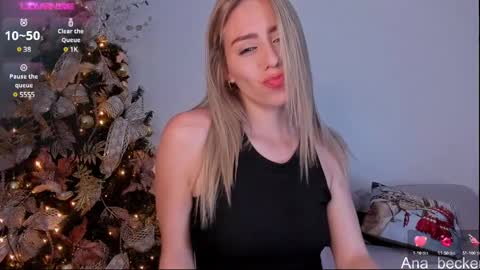Snapshot of ana_becker1 chatting on 4, 1, 2025 Ana online show from 4, 1, 2025