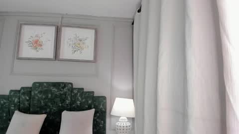 Snapshot of ana_beckett chatting on 22, 12, 2025 Ana online show from 22, 12, 2025