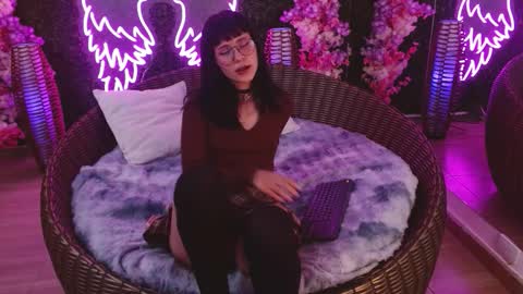 Ana online show from 12, 11, 2025