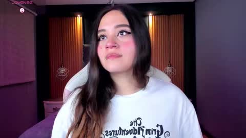 Snapshot of ana_taylor2 chatting on 12, 9, 2025 Ana online show from 12, 9, 2025