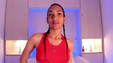 anaacollins_ online show from 6, 11, 2025