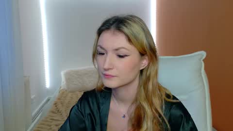 Snapshot of anaayss chatting on 3, 2, 2026 anaayss online show from 3, 2, 2026