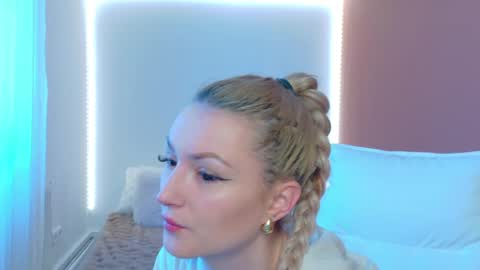 Snapshot of anaayss chatting on 4, 3, 2026 anaayss online show from 4, 3, 2026