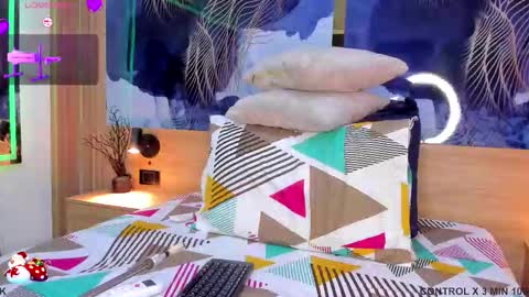 Snapshot of anabacker01 chatting on 16, 12, 2025 anabacker01 online show from 16, 12, 2025