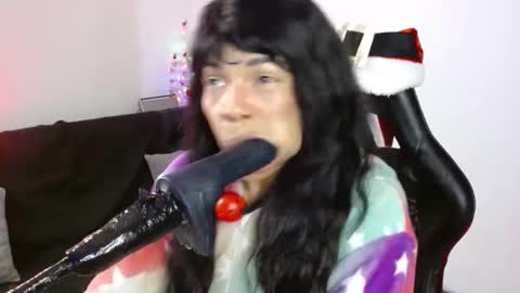 anabel alice gandara  online show from 23, 12, 2024