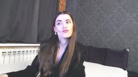 Anna online show from 3, 3, 2025