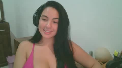anabelenogueira1 online show from 8, 5, 2026