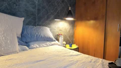 Ana-  online show from 25, 9, 2025