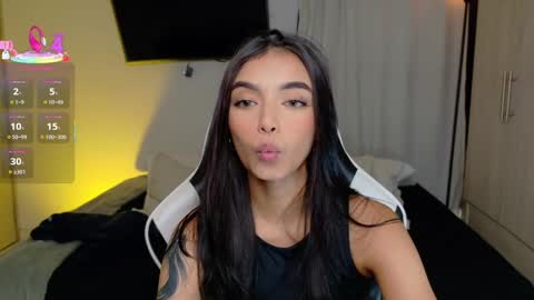 ANABEL WOLF  online show from 12, 9, 2025