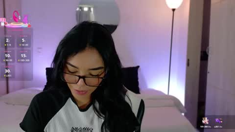 ANABEL WOLF  online show from 8, 10, 2025