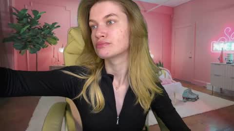 Snapshot of anacondaon chatting on 12, 3, 2025 Nika online show from 12, 3, 2025