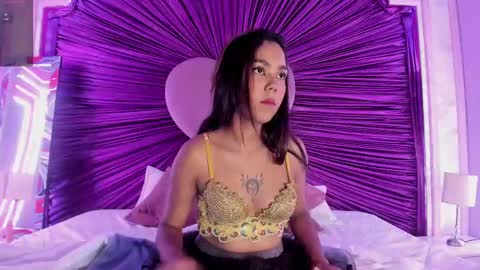 Anna online show from 2, 3, 2025