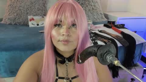 Snapshot of anagil_m chatting on 4, 2, 2025 Anagil online show from 4, 2, 2025