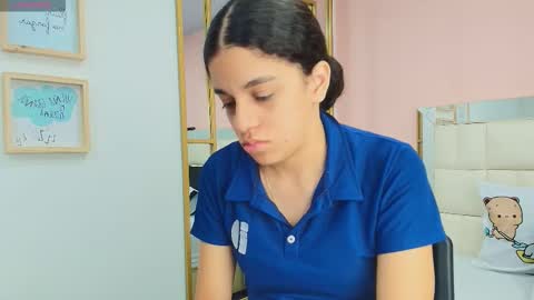 Anahi  online show from 22, 3, 2026