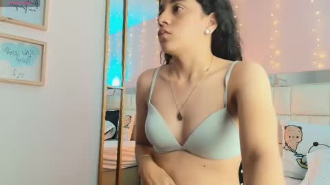 Snapshot of anahi_maite chatting on 30, 5, 2026 Anahi online show from 30, 5, 2026