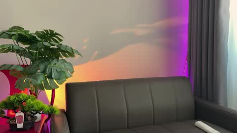 Snapshot of anahori_simon chatting on 1, 6, 2026 simon online show from 1, 6, 2026