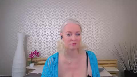 Anais Janson online show from 18, 11, 2025