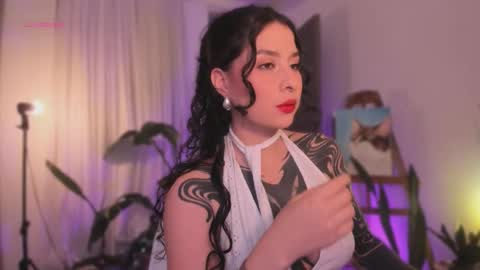 Snapshot of anakedartist chatting on 4, 2, 2026 Mariana online show from 4, 2, 2026