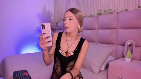 Snapshot of anaksunamun6 chatting on 19, 6, 2026 Ana online show from 19, 6, 2026