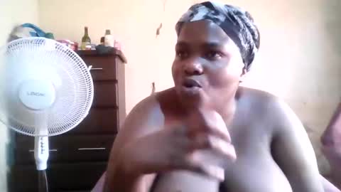 Snapshot of analslut1987 chatting on 3, 2, 2026 analslut1987 online show from 3, 2, 2026