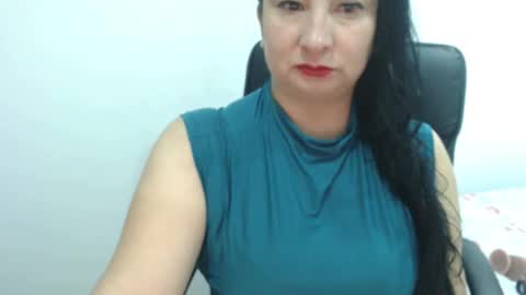 Snapshot of anamaria288 chatting on 10, 9, 2025 anamaria288 online show from 10, 9, 2025