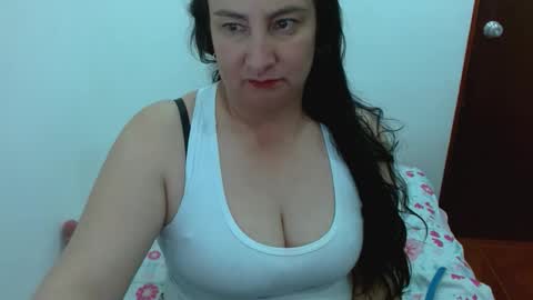 Snapshot of anamaria288 chatting on 31, 3, 2026 anamaria288 online show from 31, 3, 2026