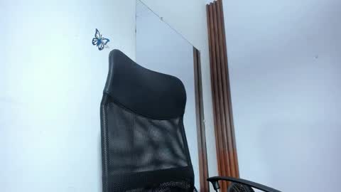 Anandastill  online show from 19, 12, 2025