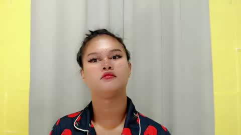 Snapshot of anaruru_ chatting on 13, 12, 2024 ANA online show from 13, 12, 2024