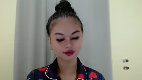 Snapshot of anaruru_ chatting on 24, 1, 2025 ANA online show from 24, 1, 2025