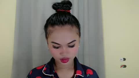 Snapshot of anaruru_ chatting on 9, 2, 2025 ANA online show from 9, 2, 2025