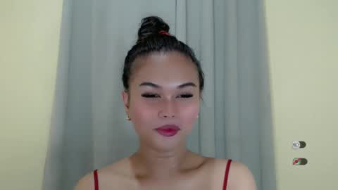 Snapshot of anaruru_ chatting on 12, 2, 2025 ANA online show from 12, 2, 2025