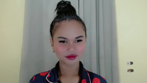 Snapshot of anaruru_ chatting on 16, 2, 2025 ANA online show from 16, 2, 2025