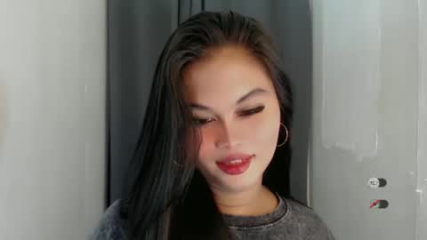 Snapshot of anaruru_ chatting on 18, 5, 2026 ANA online show from 18, 5, 2026