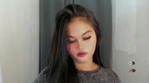 Snapshot of anaruru_ chatting on 19, 5, 2026 ANA online show from 19, 5, 2026
