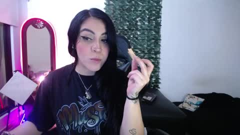 Snapshot of anastasiabasst__ chatting on 20, 9, 2025 Jennyfer.... but u can say me Anastasia online show from 20, 9, 2025