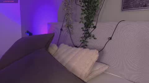 Kendra  online show from 17, 3, 2026