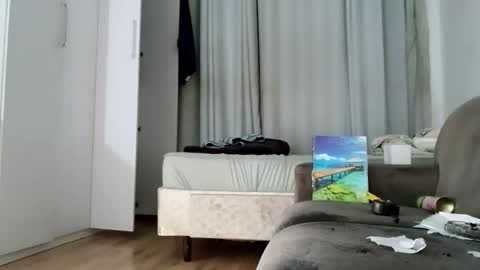 Snapshot of andemax chatting on 4, 2, 2025 And 16.8 online show from 4, 2, 2025